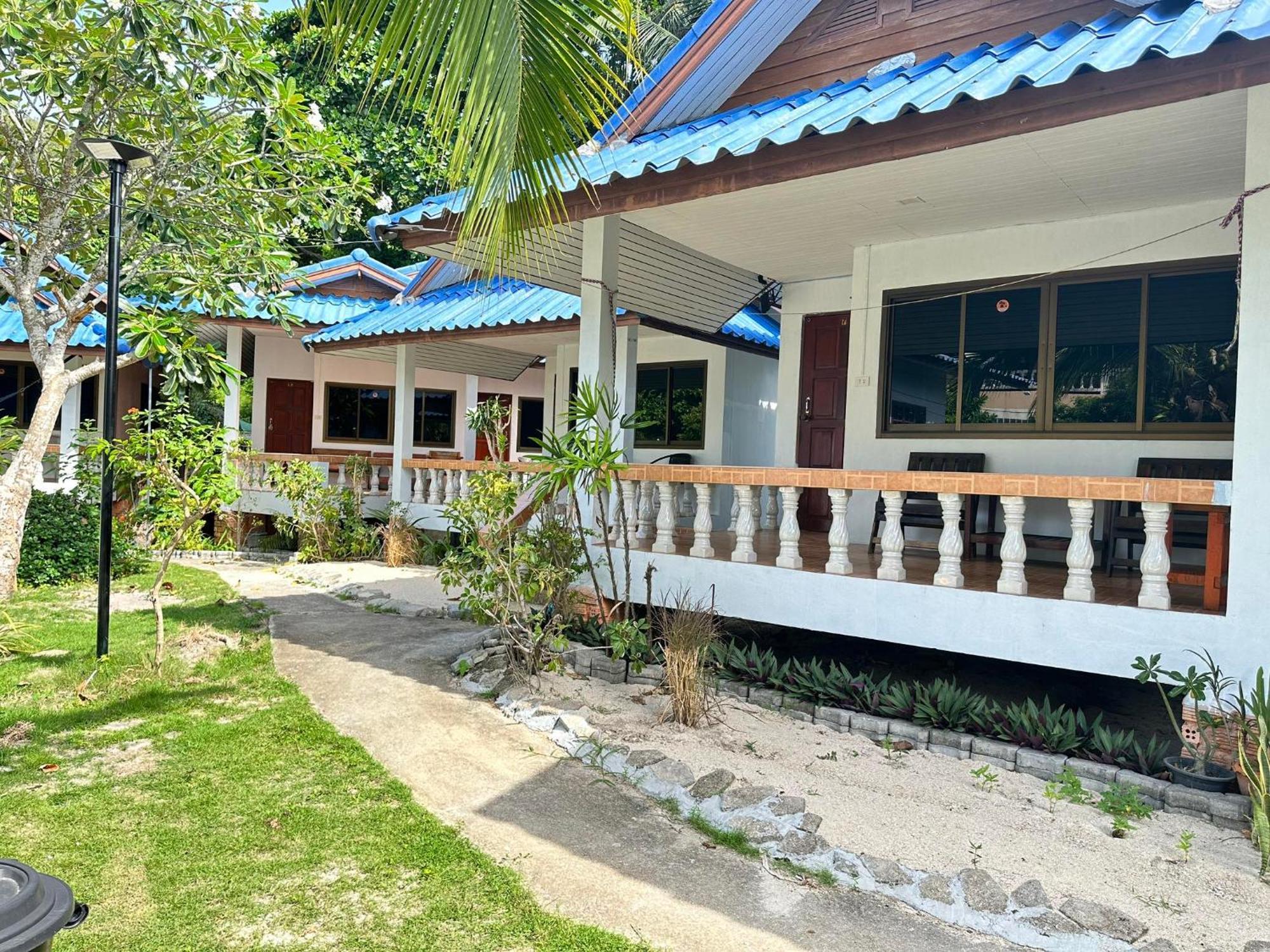 Ibiza Bungalows Haad Yao Bagian luar foto