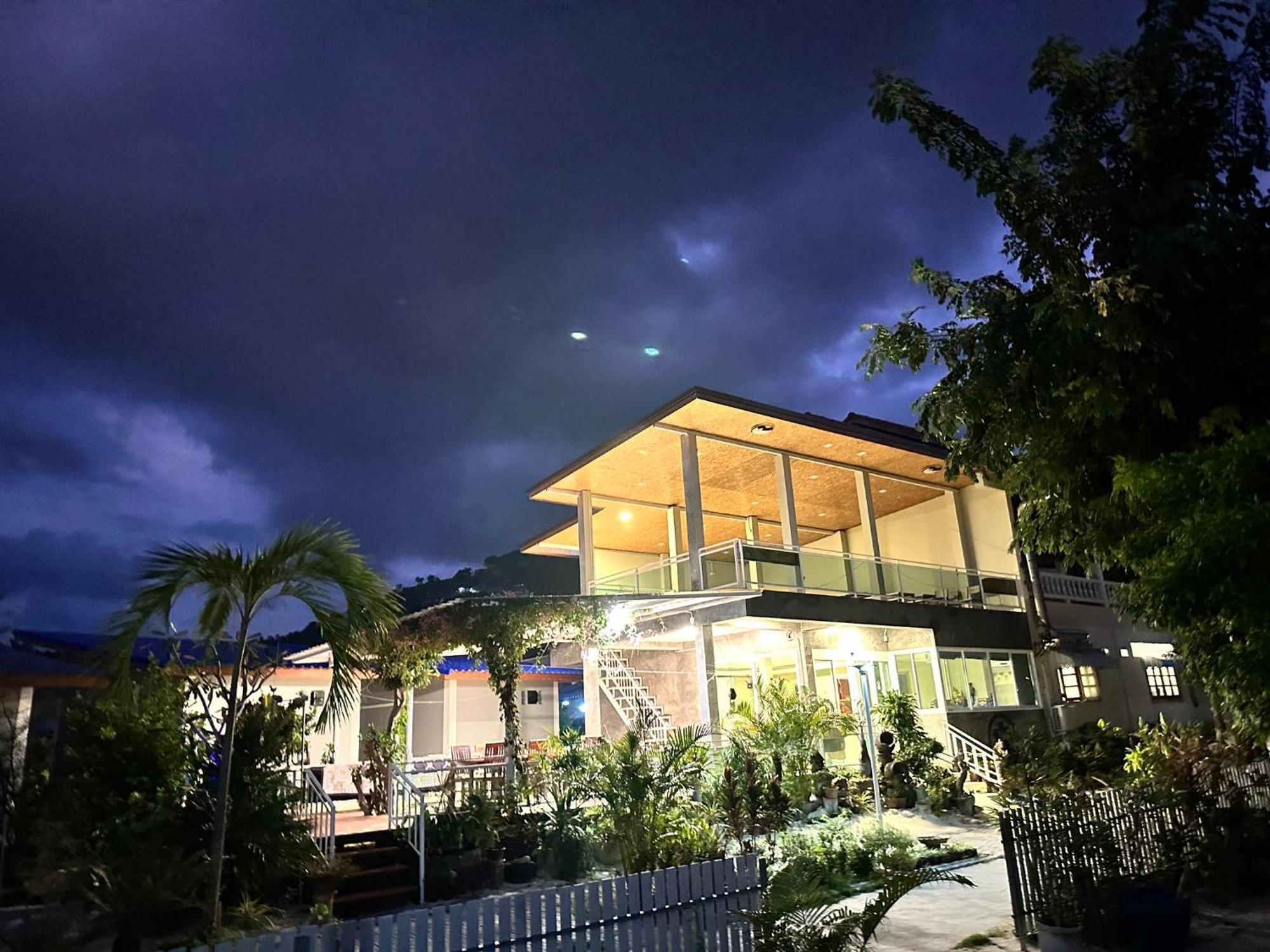 Ibiza Bungalows Haad Yao Bagian luar foto